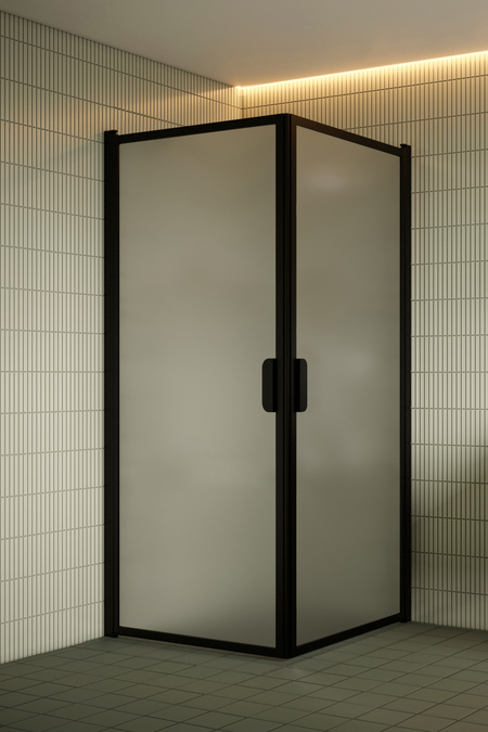 Shower enclosure with hinged doors Bläk 757 New York
