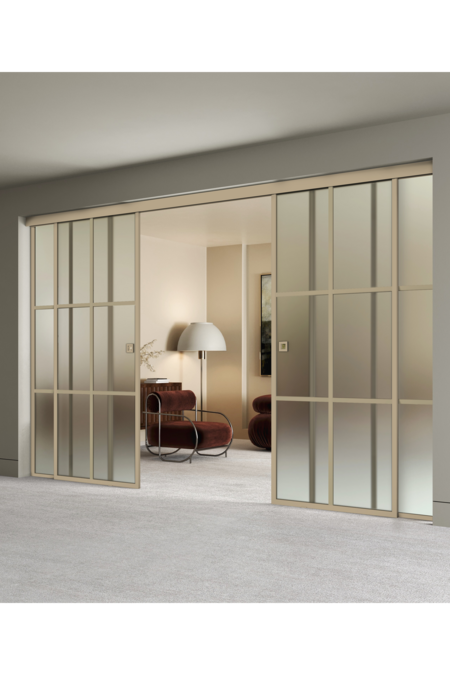 Double sliding doors with soft closing mechanism and 2 fixed walls Inne C4P Paris